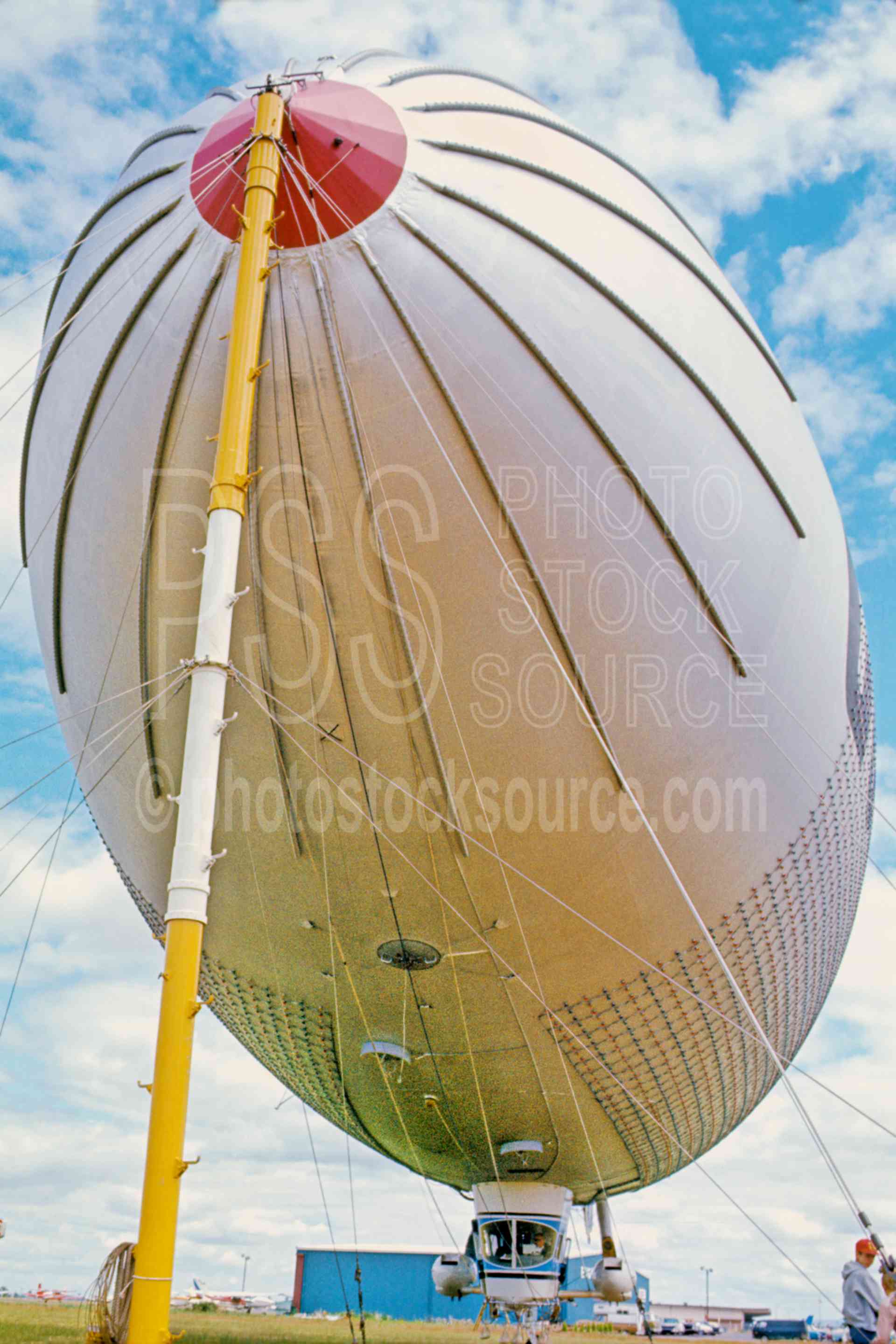 Goodyear Blimp,blimp,mooring,usas,aeronautics