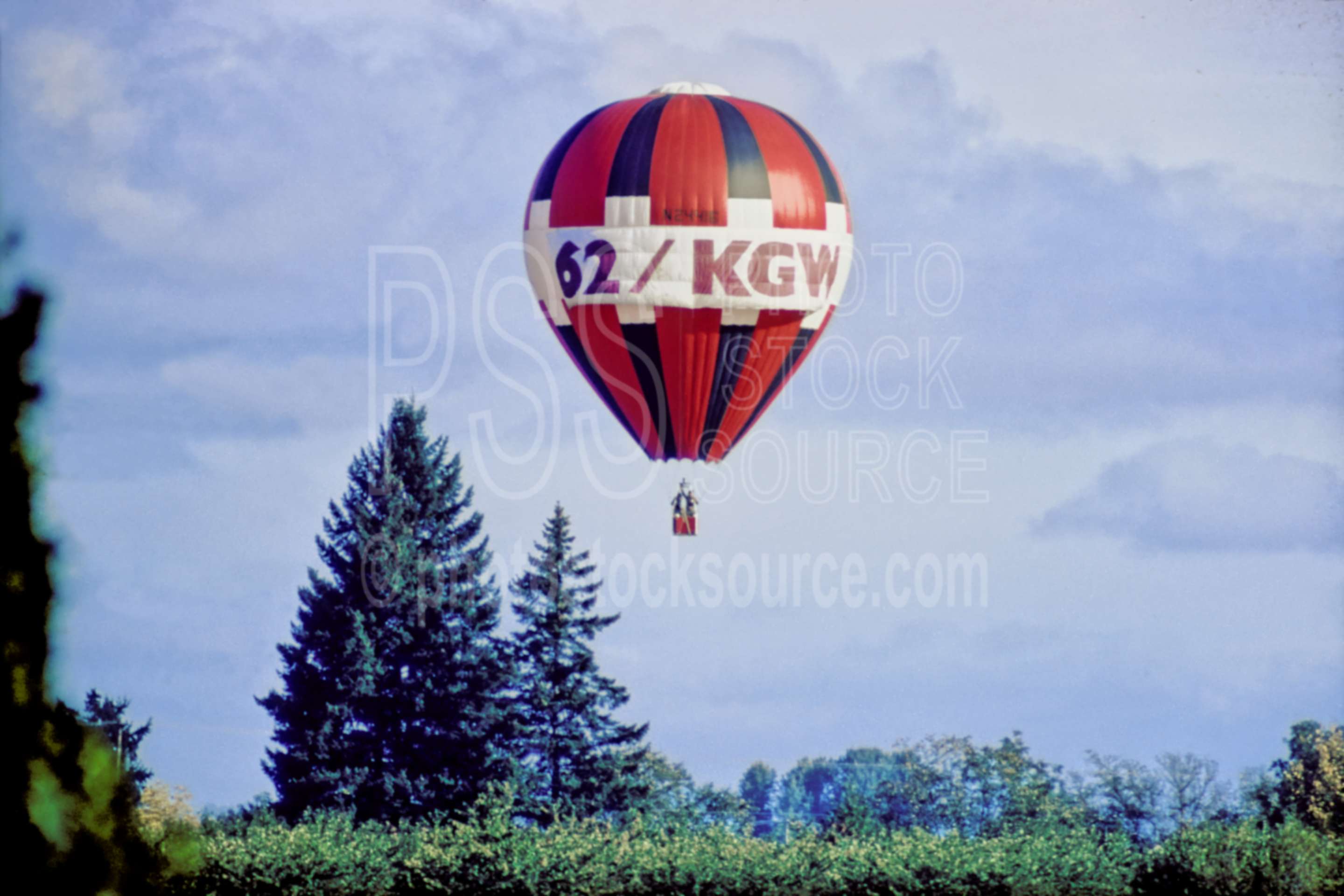 Balloon Landing,flight,hot air balloon,aeronautics,usas