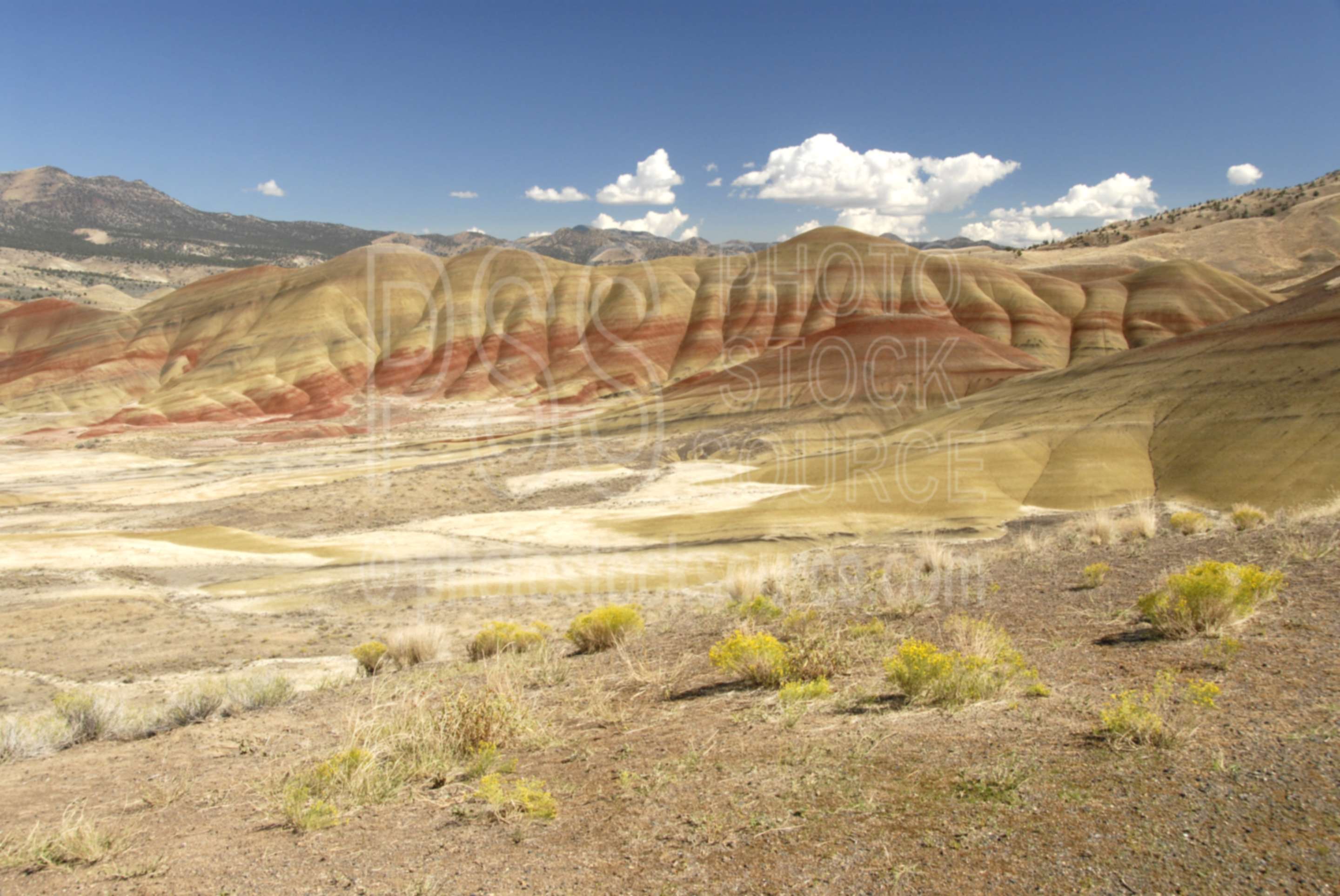 Painted Hills,national monument,fossil beds