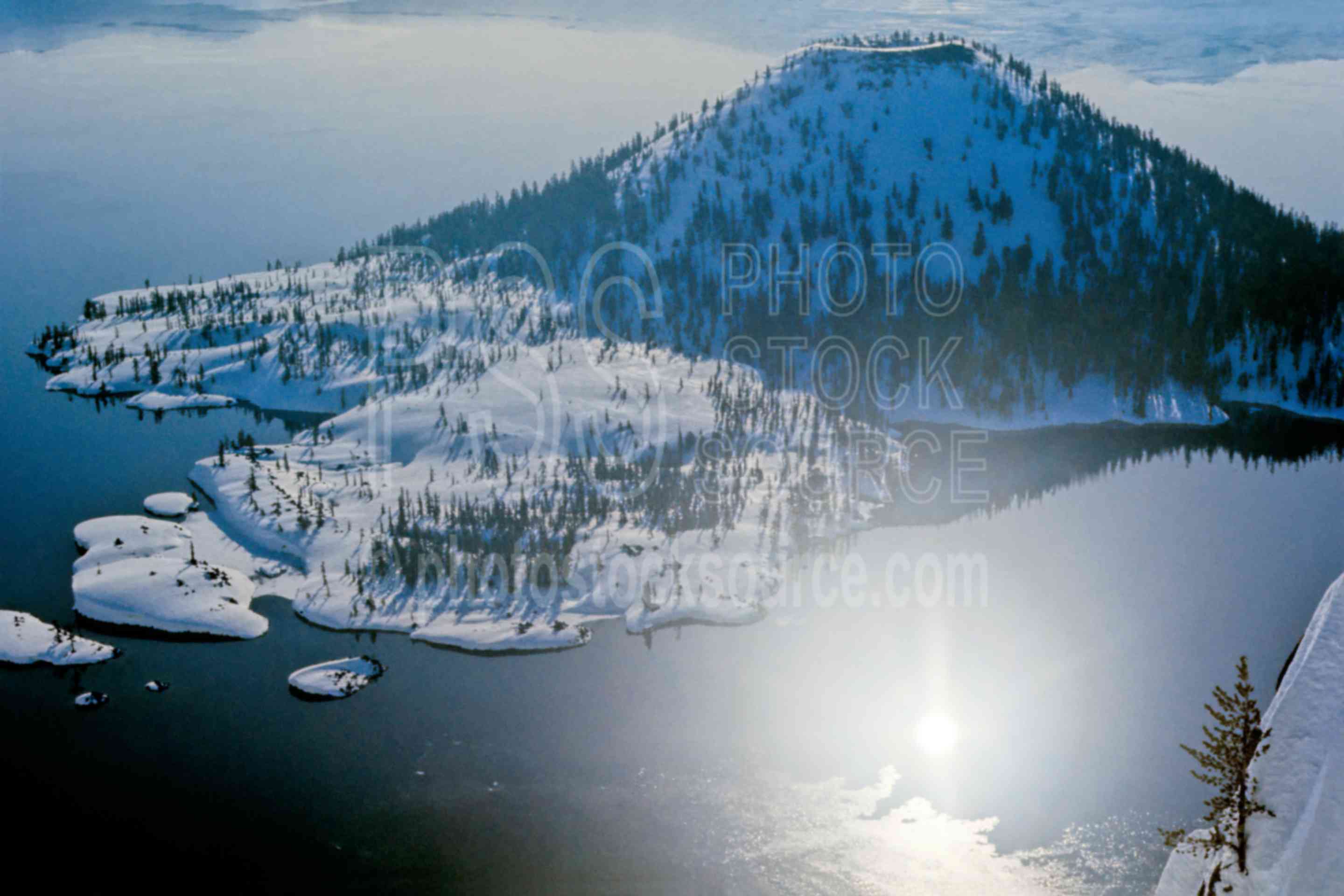 Crater Lake,island,reflection,wizard island,winter,lakes rivers,national park,nature