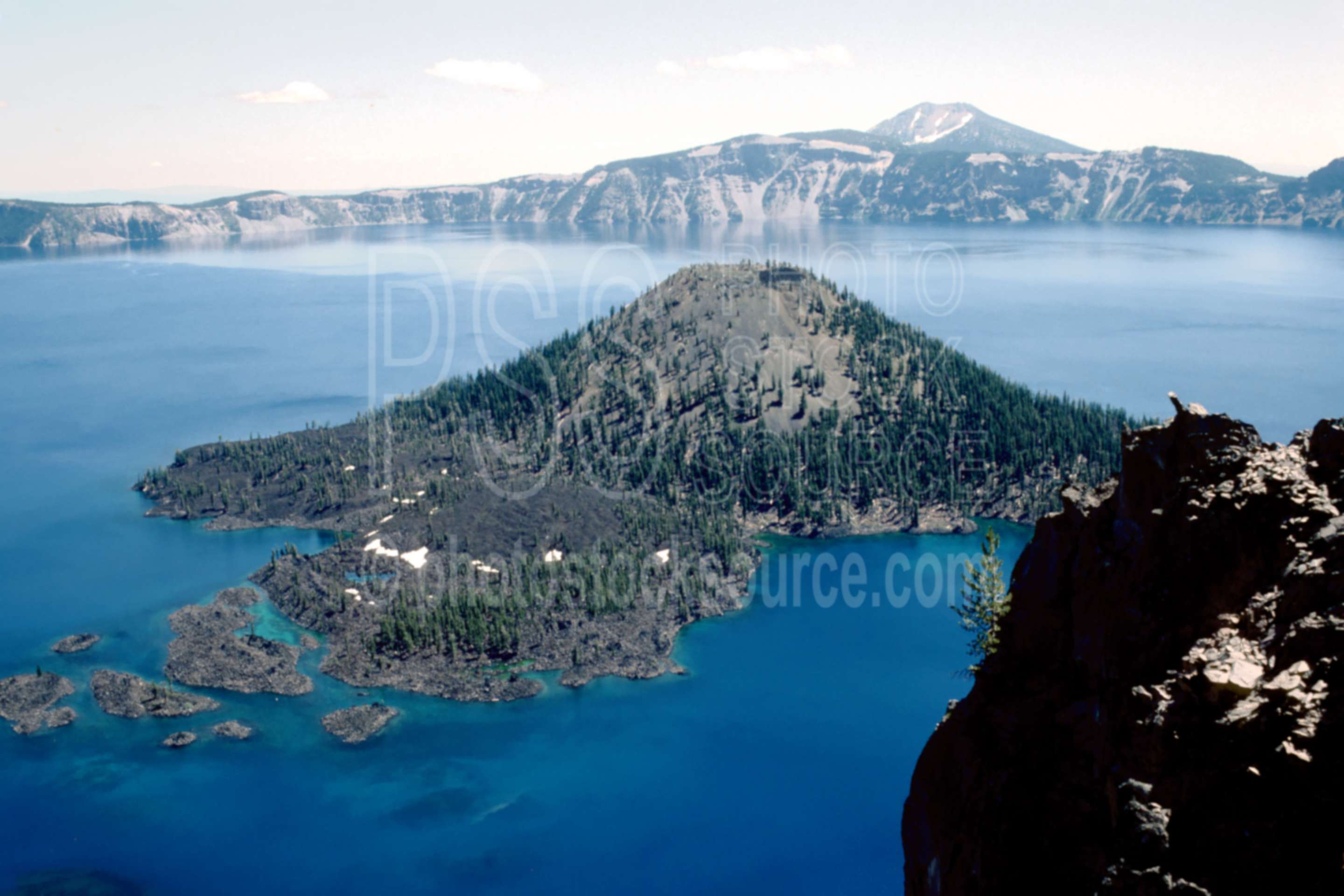 Wizard Island, Mount Scott,mount scott,wizard island,caldera,usas,national park,nature