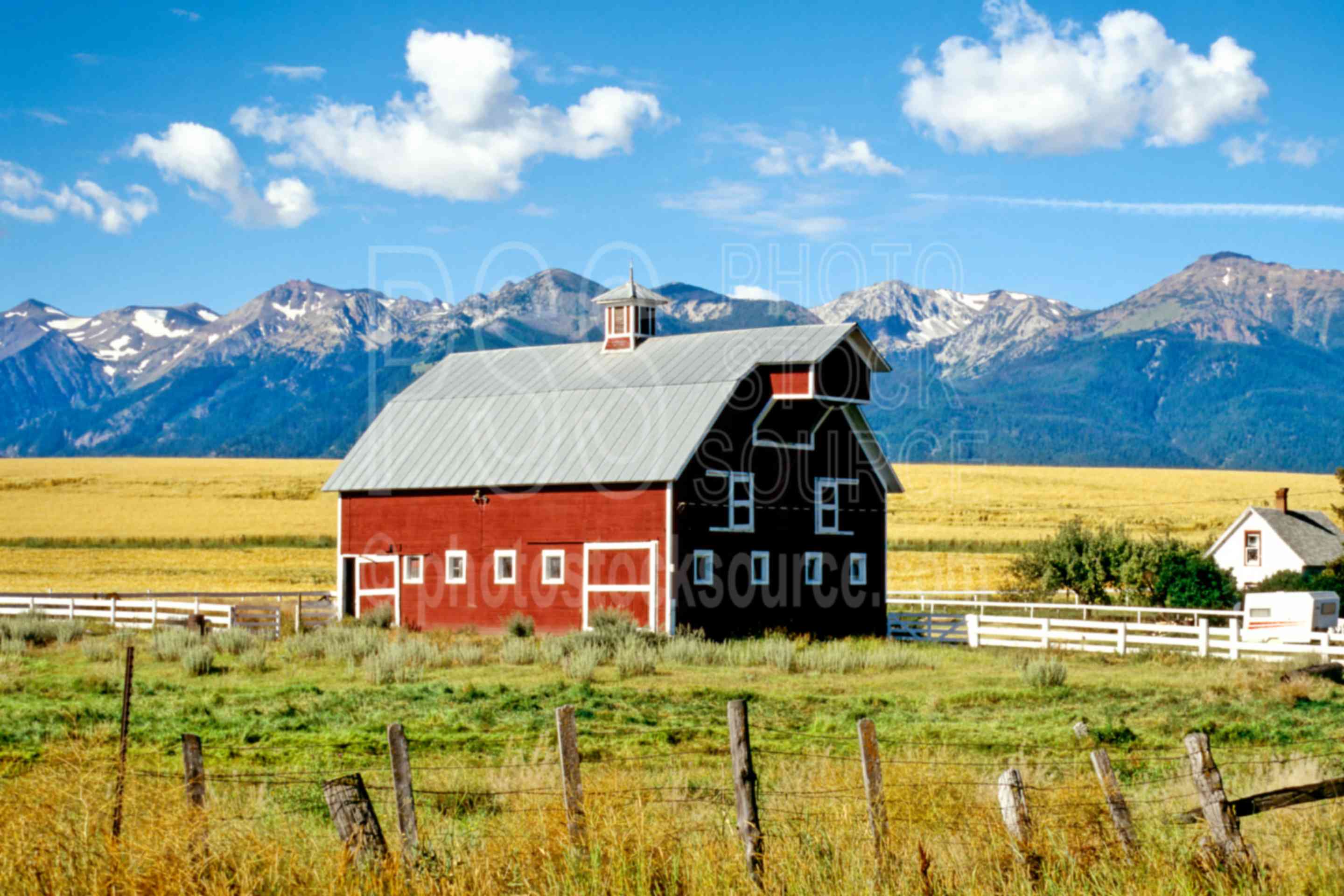 Wallowa Barn,barn,reds,wallowa,usas,barns