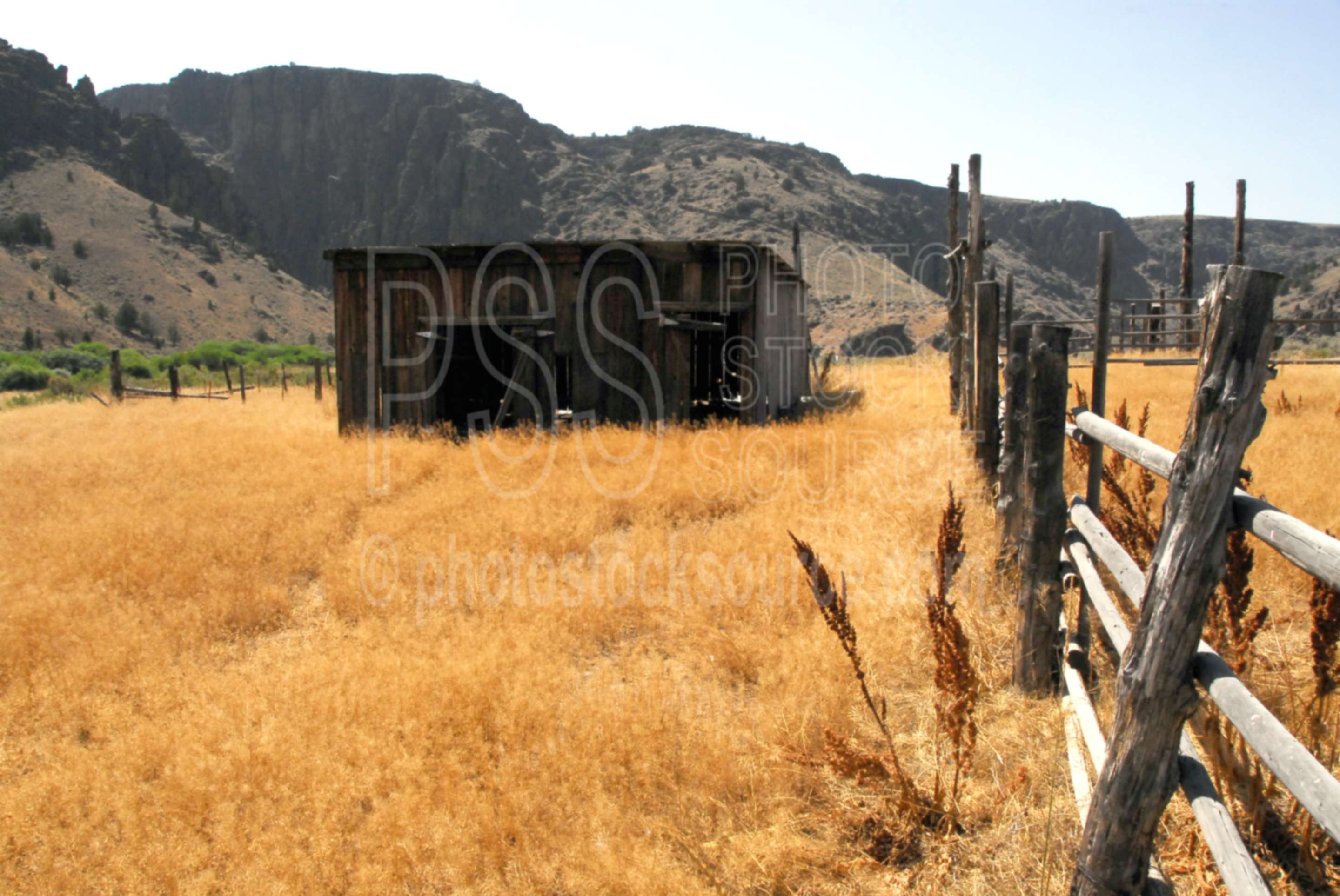 Three Forks Corral,stable,corral,horses,fence,rail fence,americana,old west,wood,barn