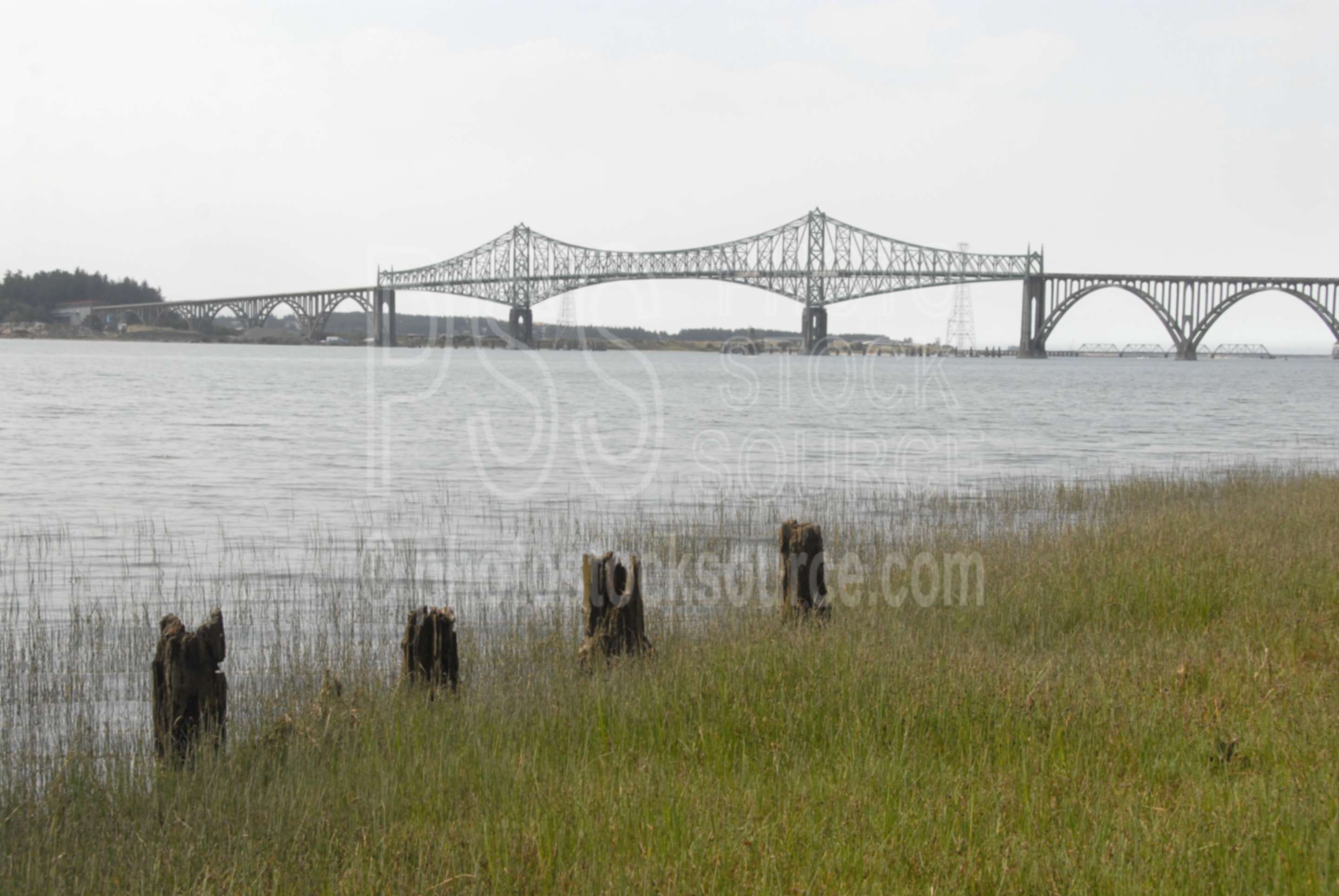 Coos Bay Bridge,umpqua river,bridge,span,lakes rivers,architecture,bridges