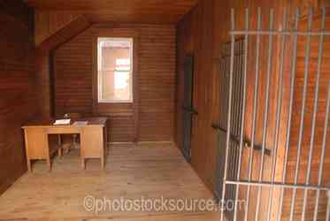 Shaniko gallery