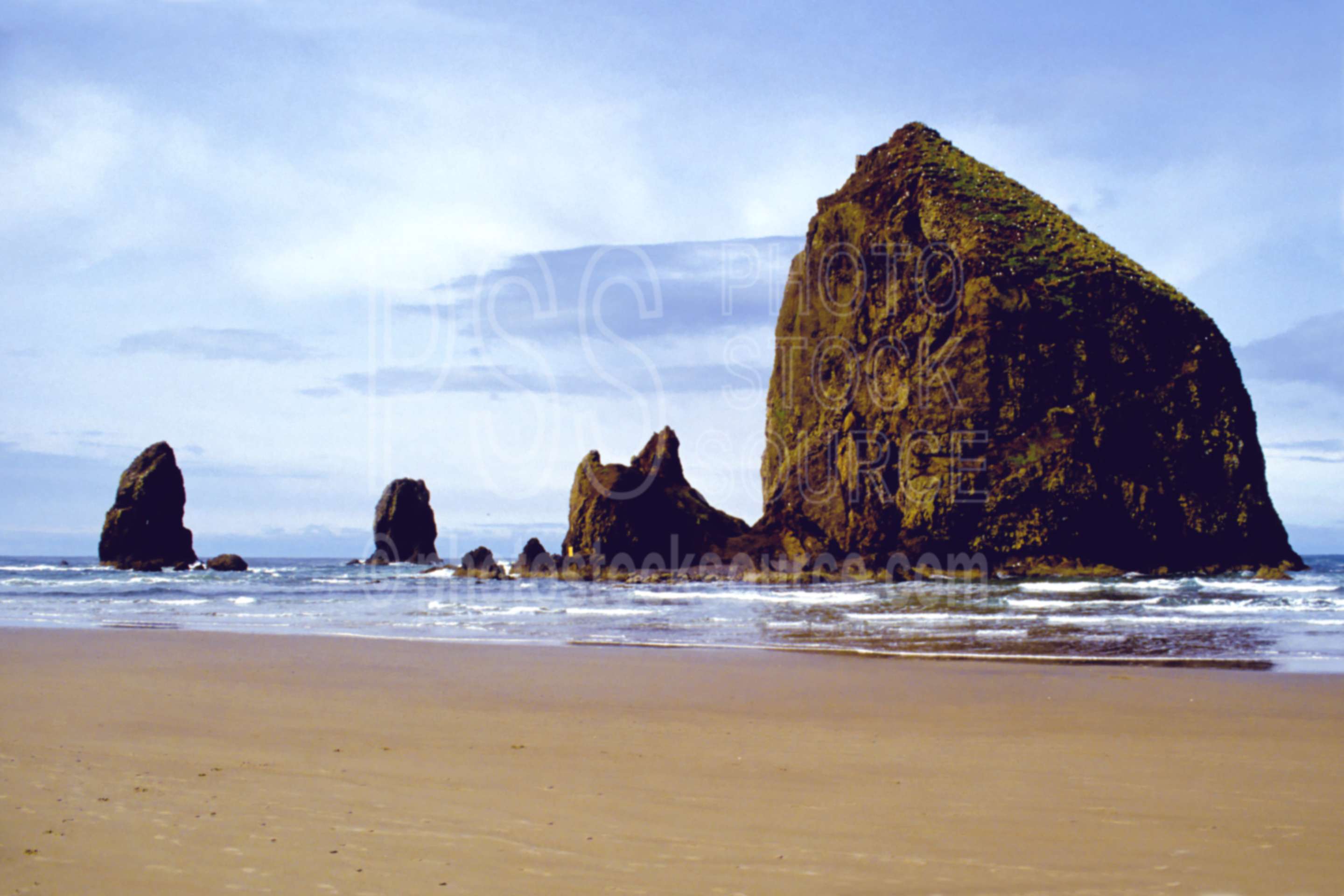 Haystack Rock,rock,usas,nature,seascapes,coast