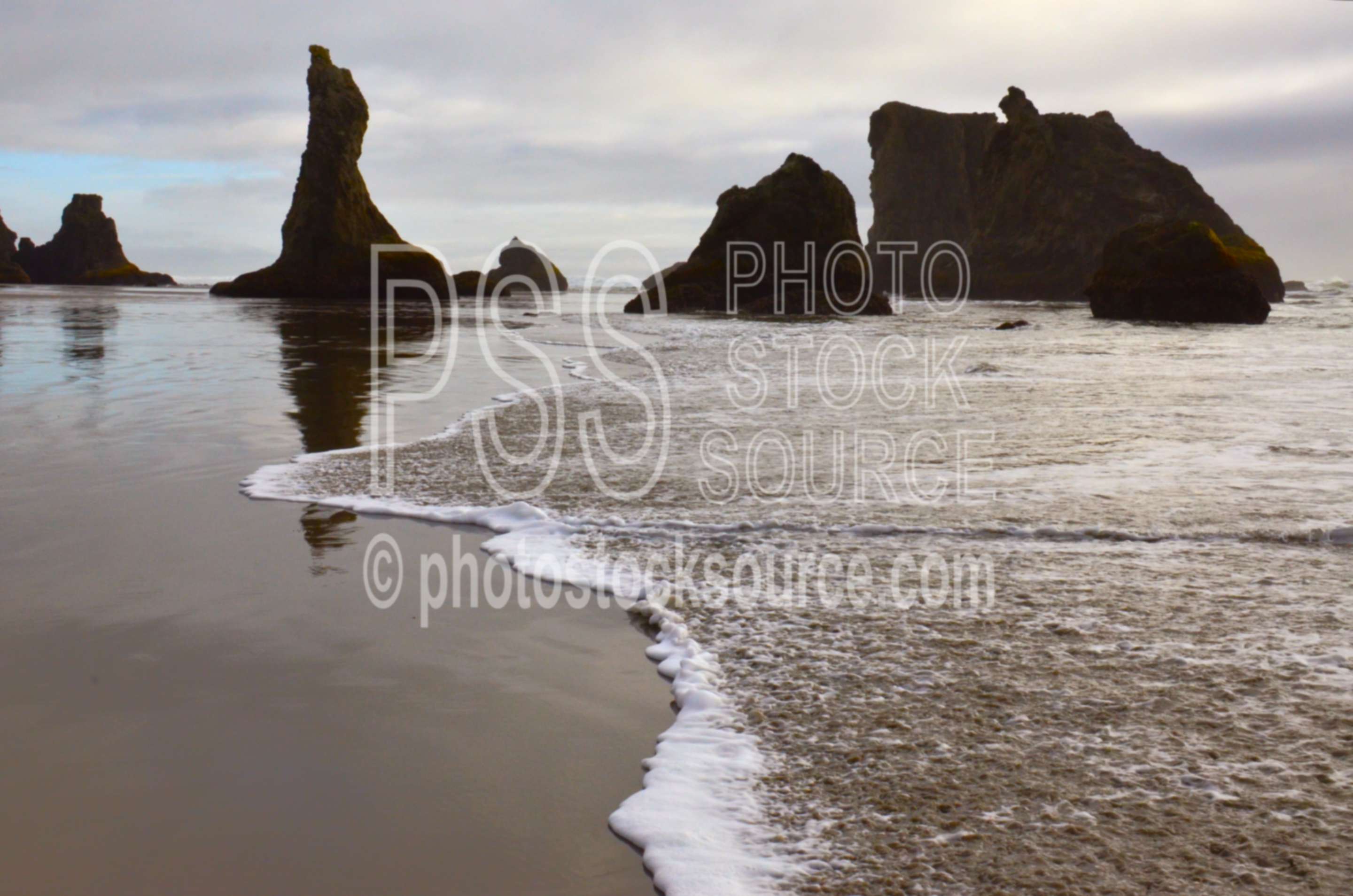 Sea Stacks and Wave,rock,beach,sand,sea stacks,wave