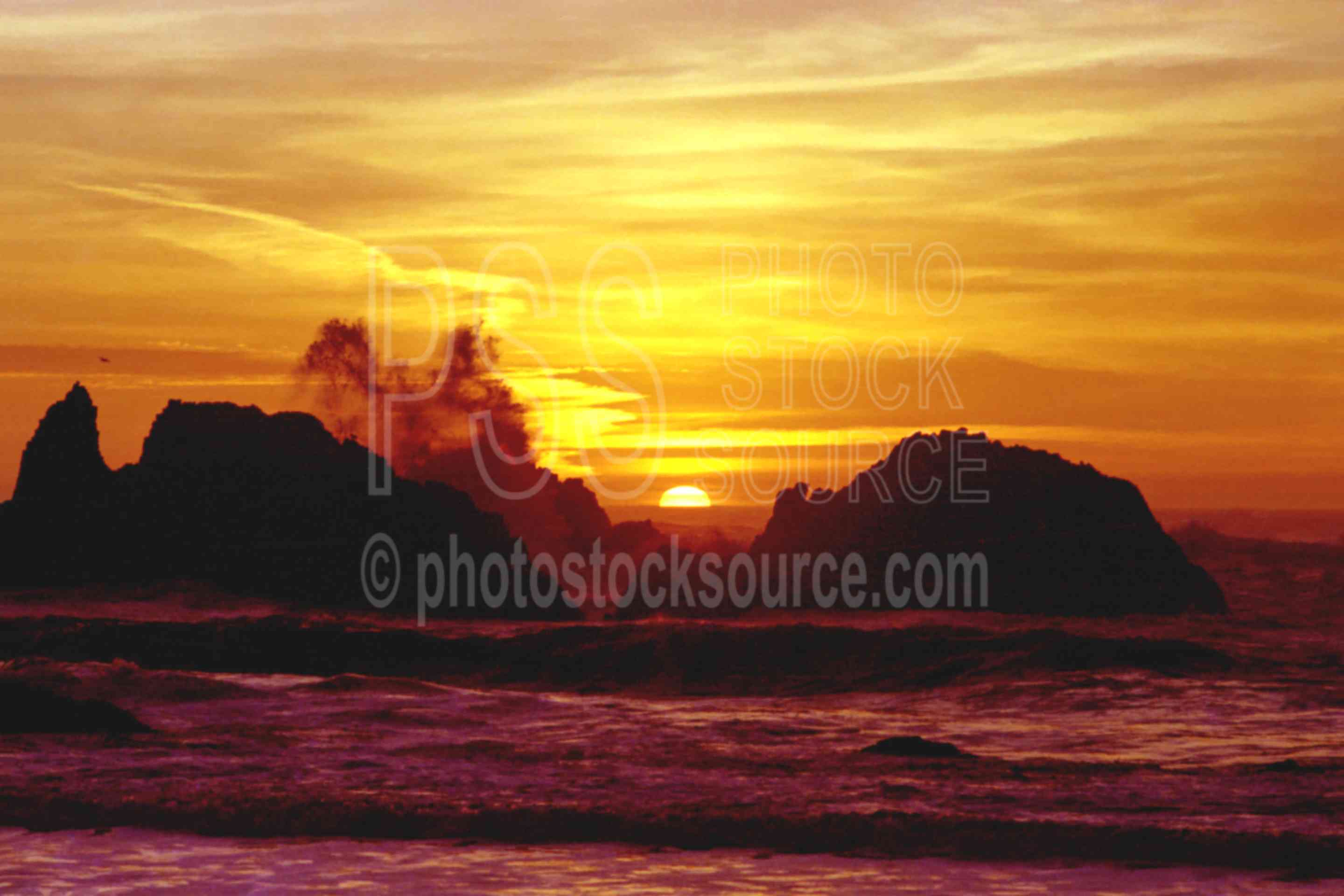 Wave and Sunset,rock,sunset,wave,usas,nature,seascapes,coast