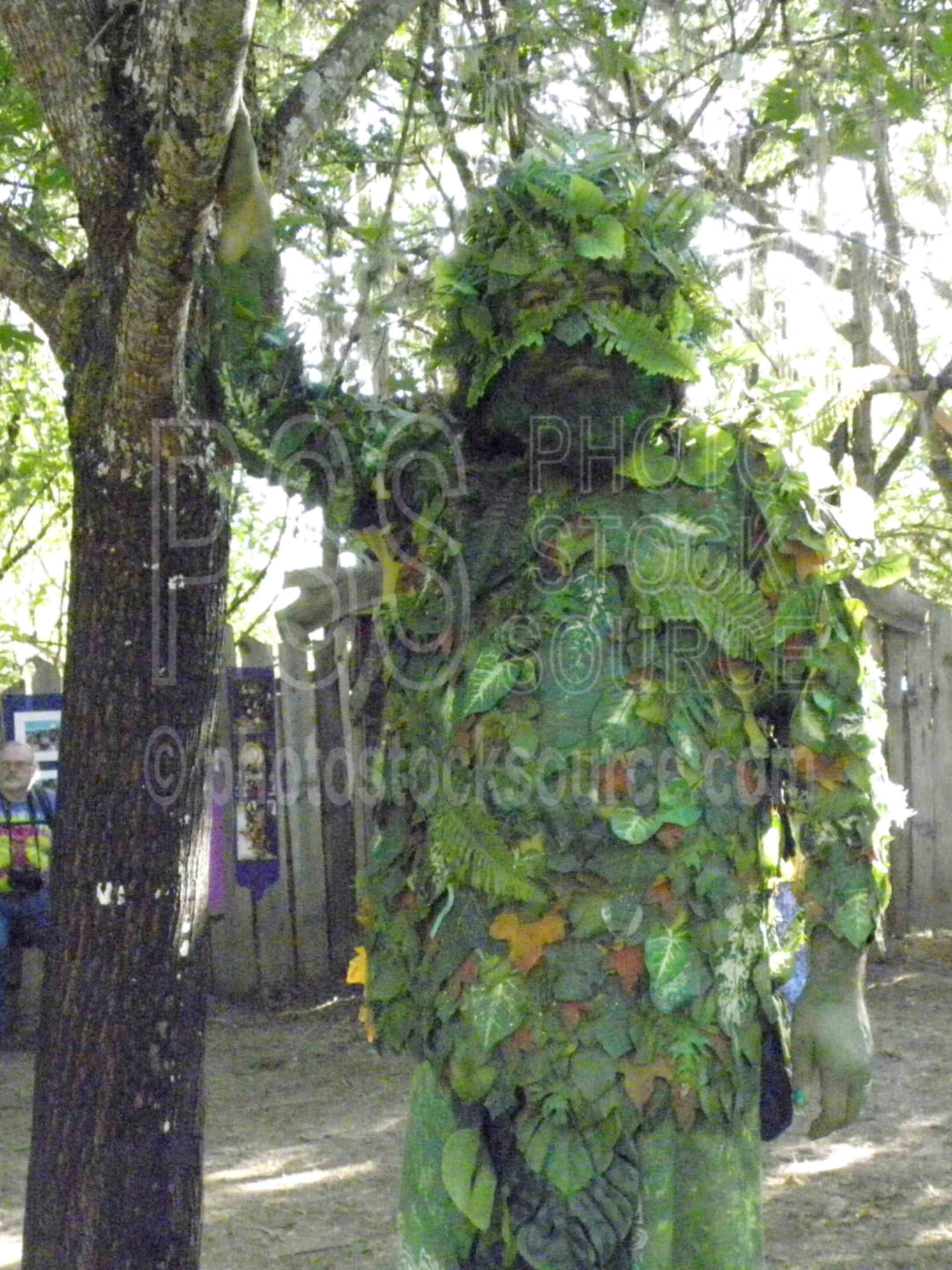 Green Leaf Man,color,fair,faire,festival,gathering,hippy,hippies,celebration,costume,leaf