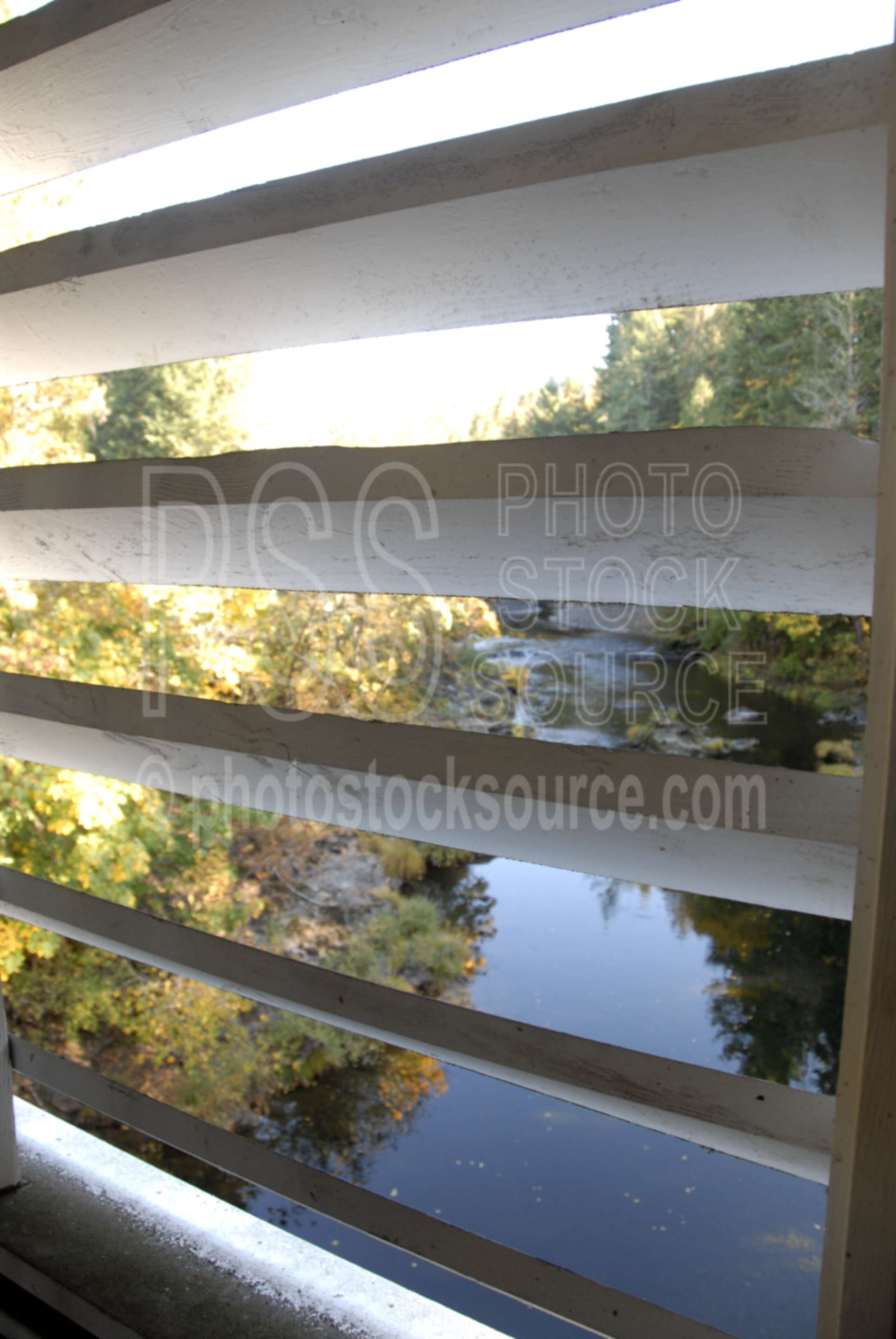 Dorena Bridge Window,covered bridge,window,architecture,bridges