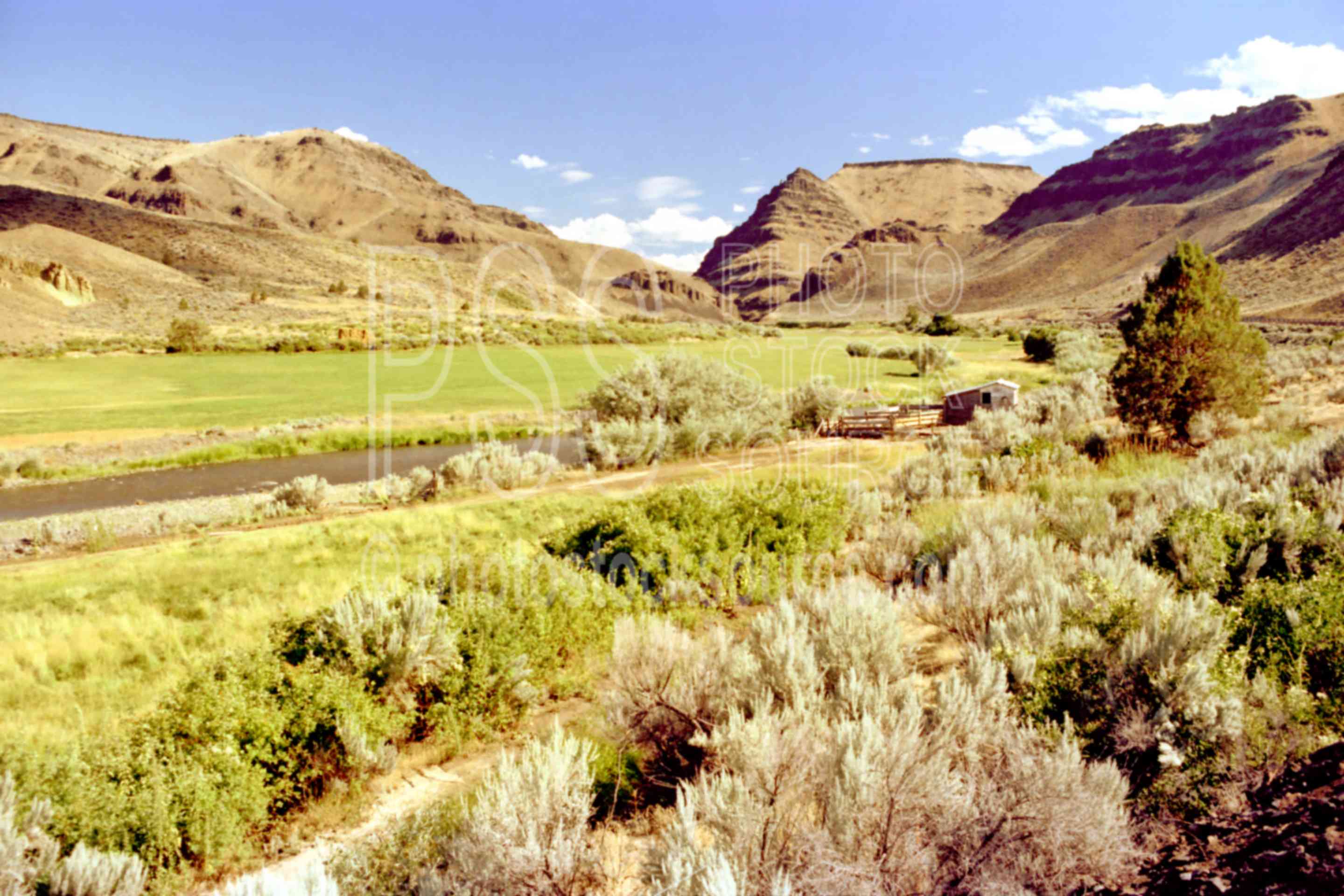 Picture Gorge,john day river,usas,lakes rivers