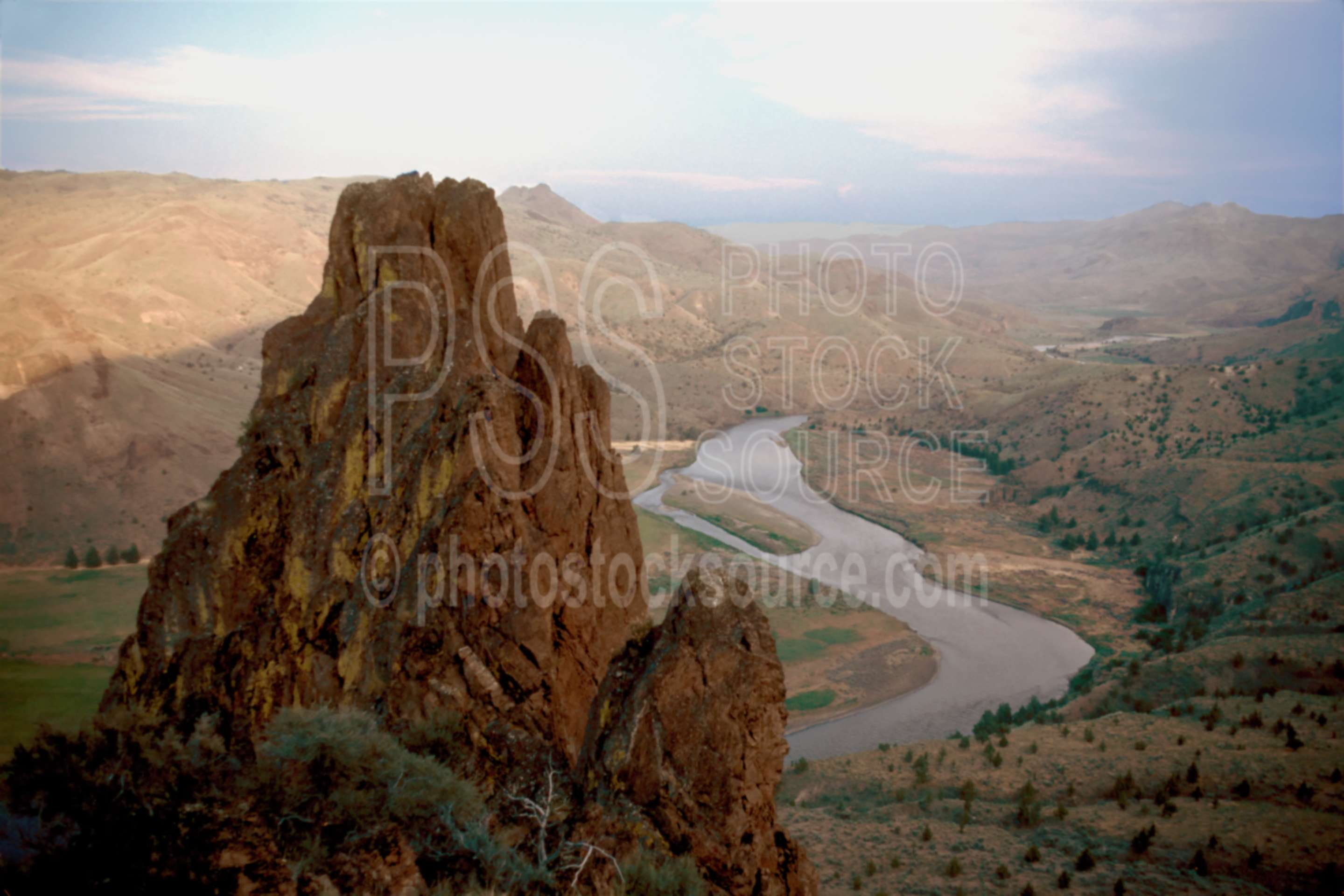 John Day River,gorge,usas,lakes rivers