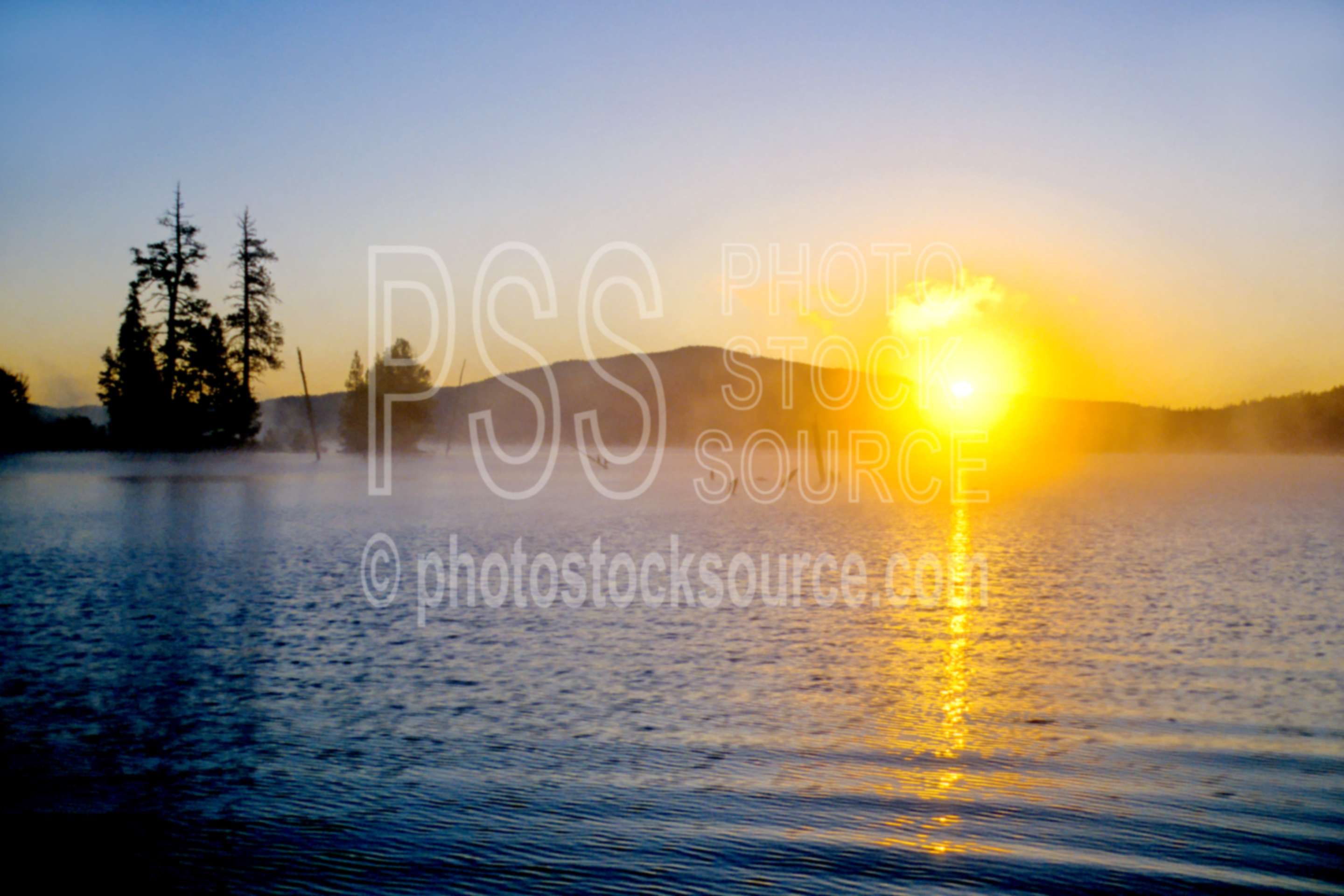 Crane Prairie Sunrise,morning,sunrise,crane prairie,reservoir,usas