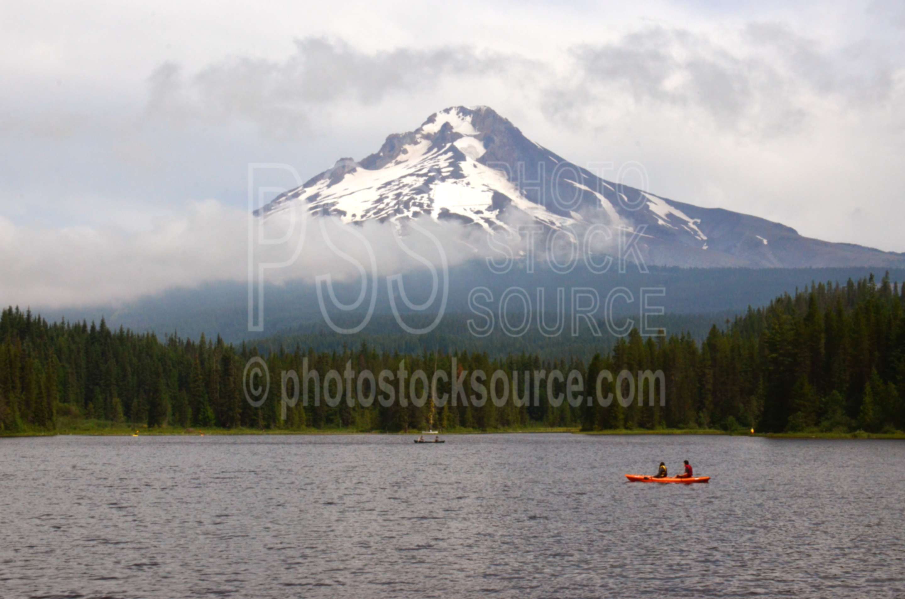 Mt. Hood over Trillium Lake,lake,mountain,mt. hood,trillium,reservoir,kayak,recreation,boat,boating
