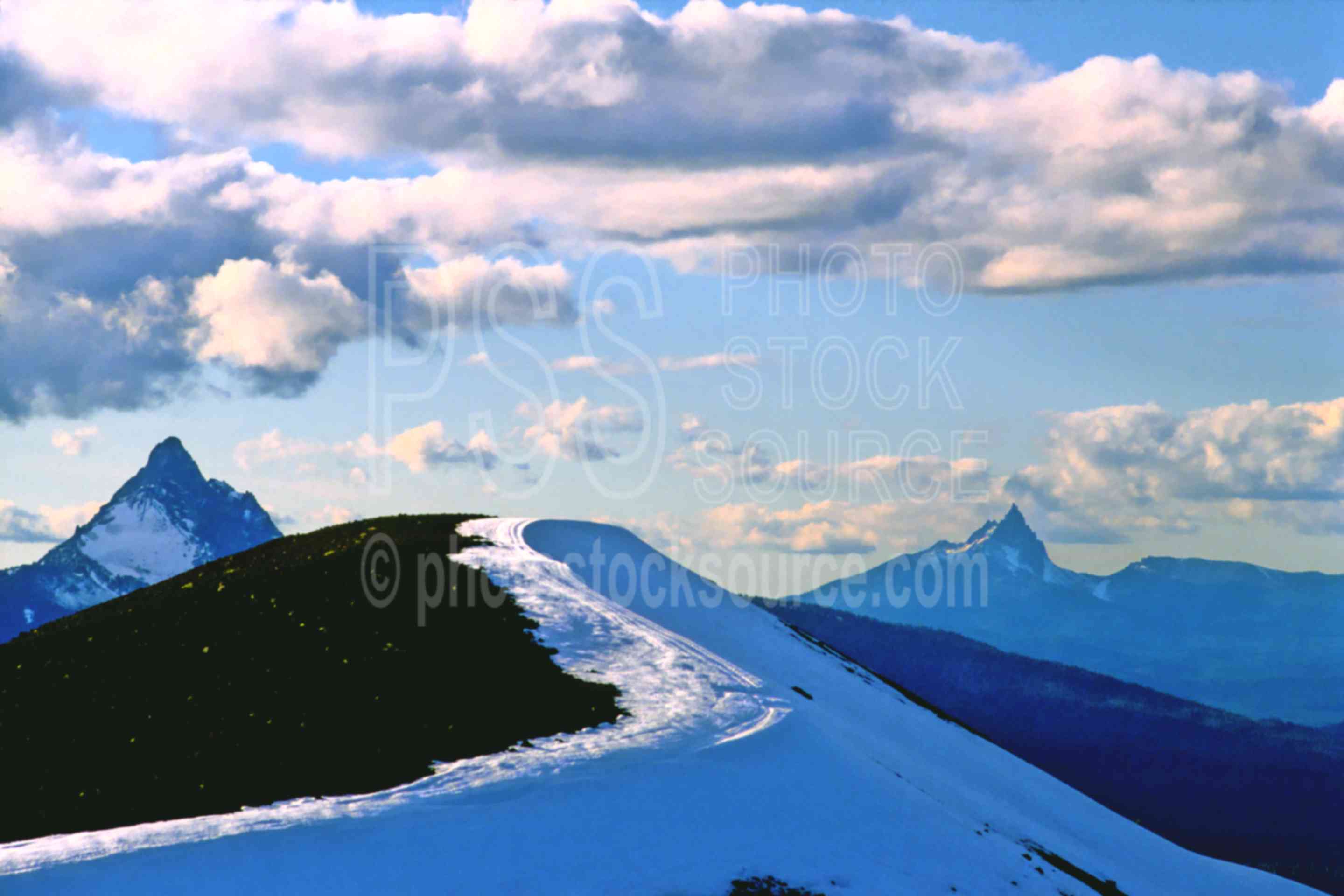 Mt. Washington and Jack,mt. washington,three fingered jack,yapoah crater,mount,usas,mountains