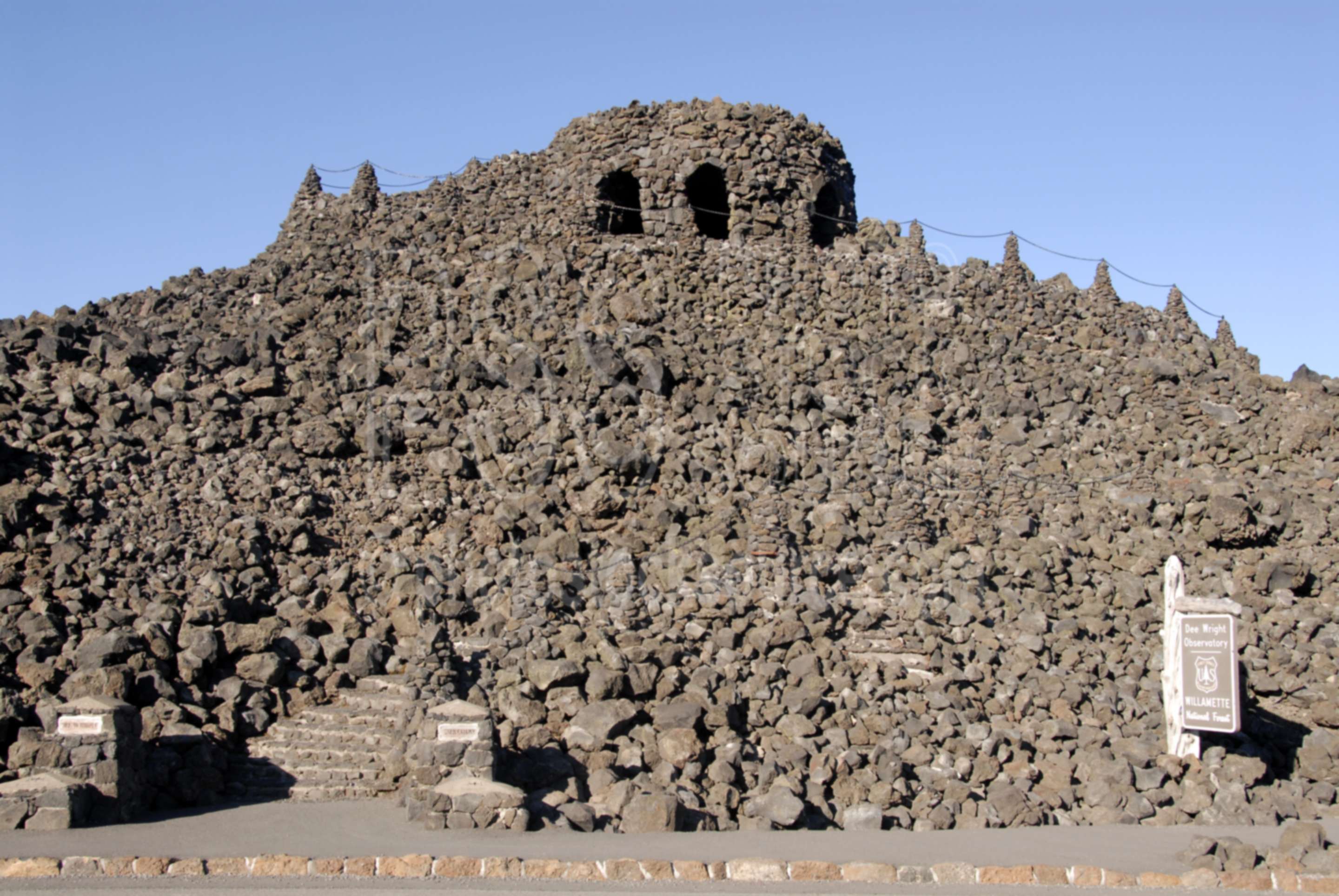 Dee Wright Observatory,memorial,lava,construction,architecture,mountains