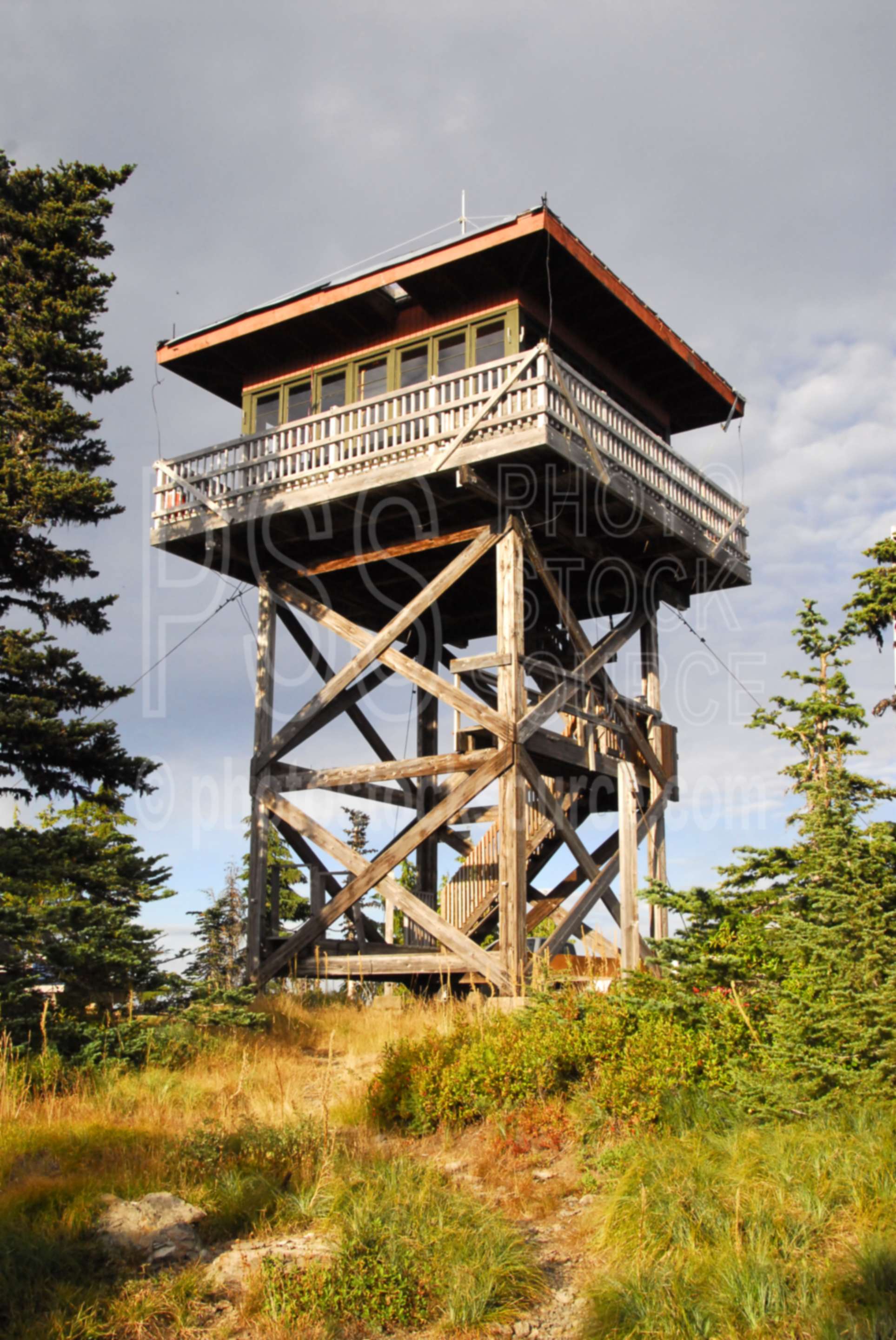 Indian Ridge Lookout,lookout,fire lookout,historical,tower,smoke