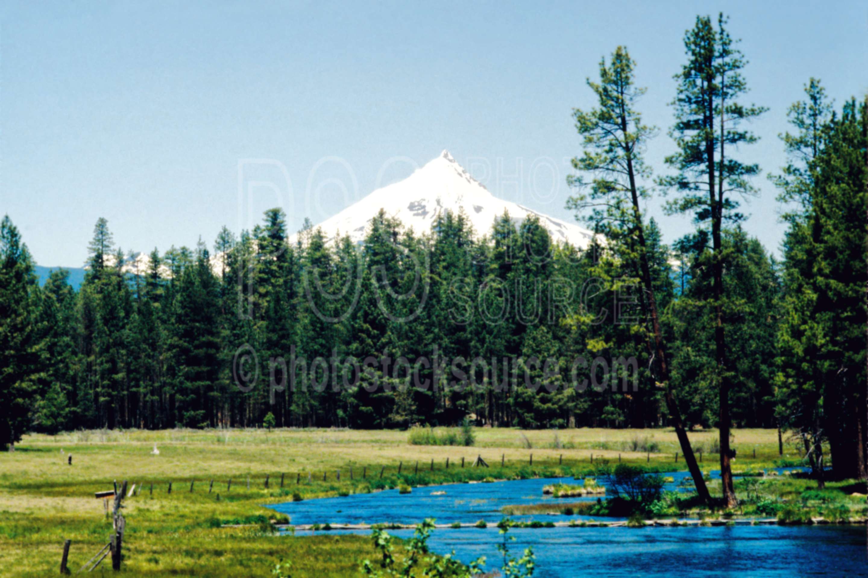 Mt. Jefferson,metolius river,headwaters,mount,usas,lakes rivers,mountains