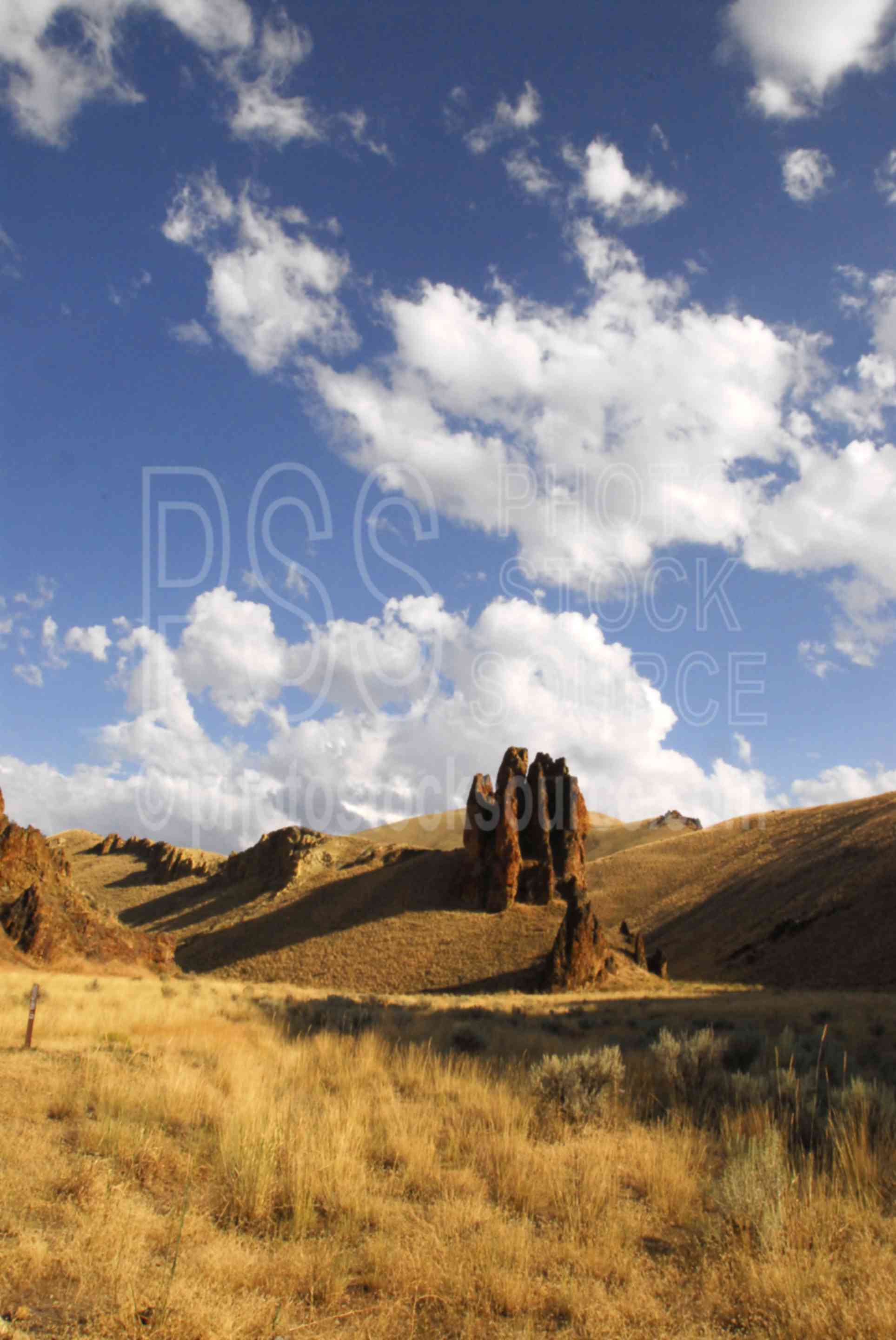 Leslie Gulch Slocum Creek,desert,gulch,valley,gorge,rocks,formations