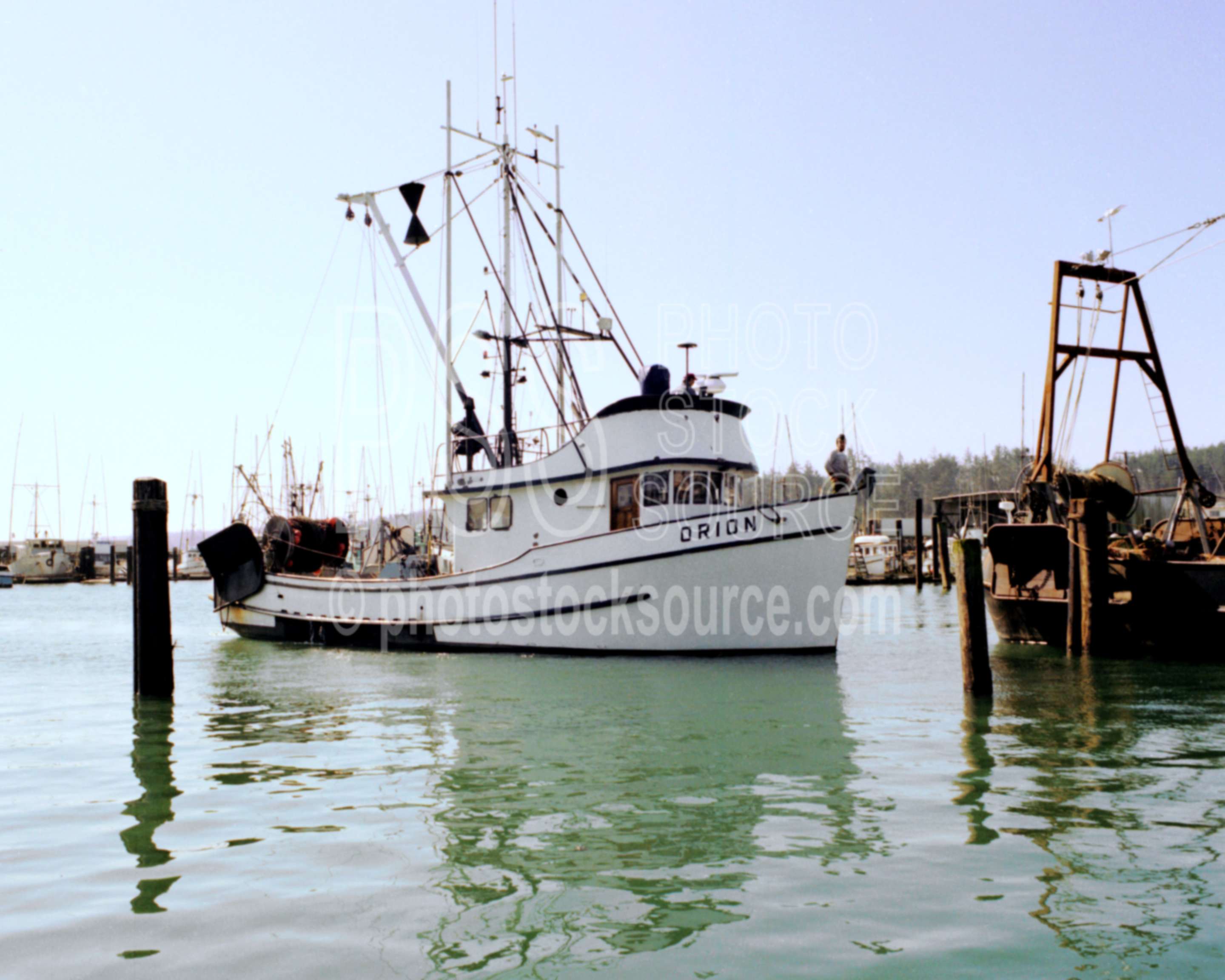 Fishing Boat Orion,fishing boat,harbor,yaquina bay,boats ships,transportation