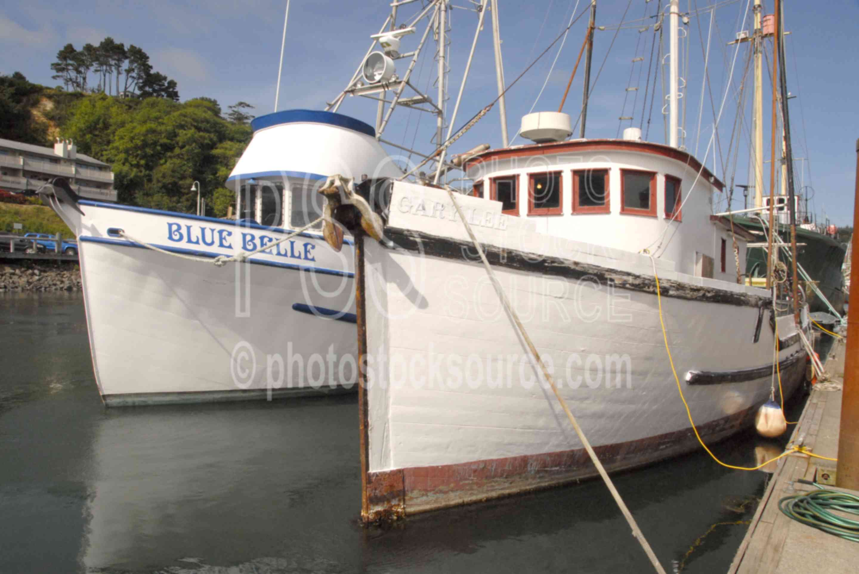 Newport Harbor,boat,boats,fishing boats,commercial fishing,dock,docks