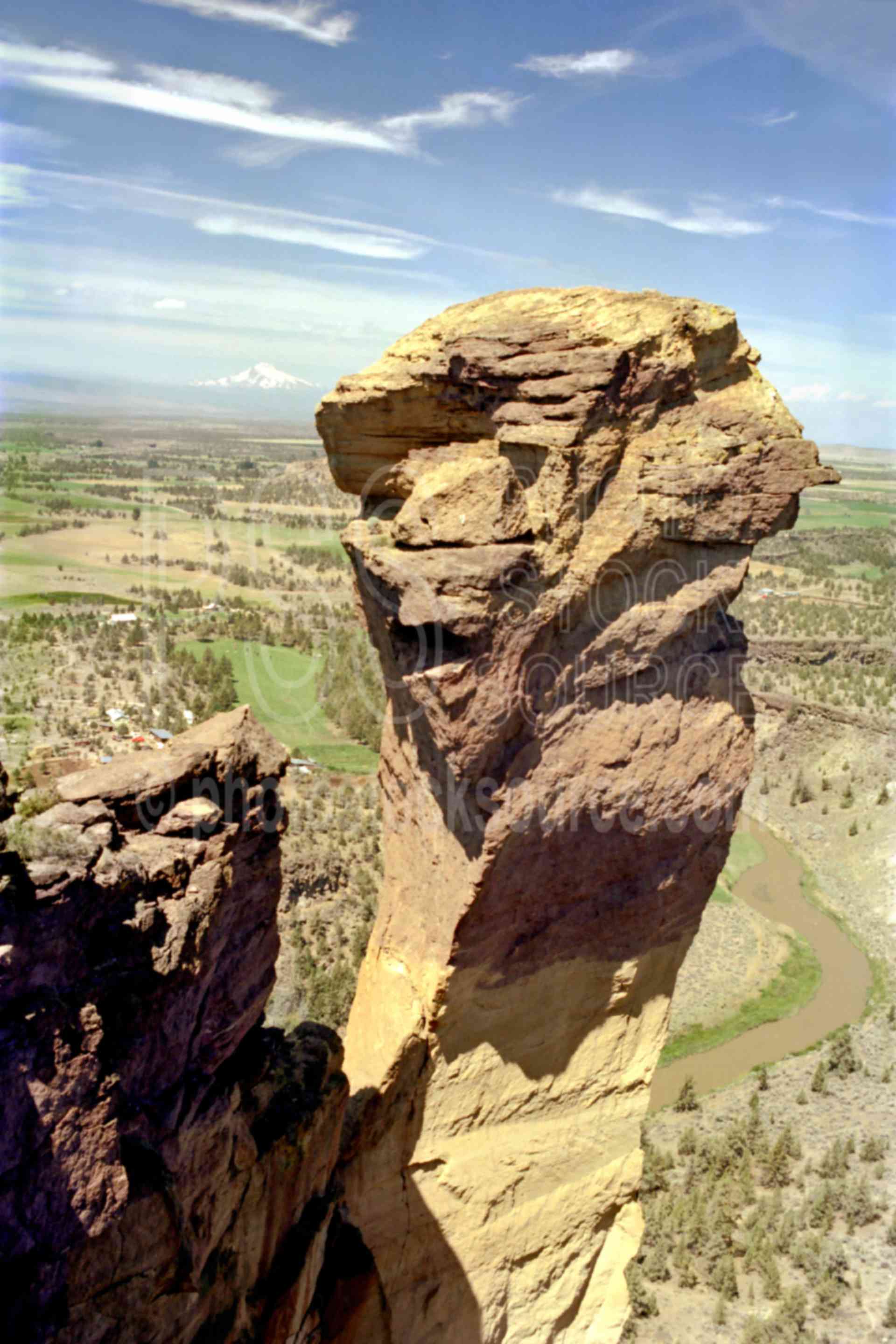 Monkey Face,crooked river,river,rock,rock climbing,mount,usas,lakes rivers