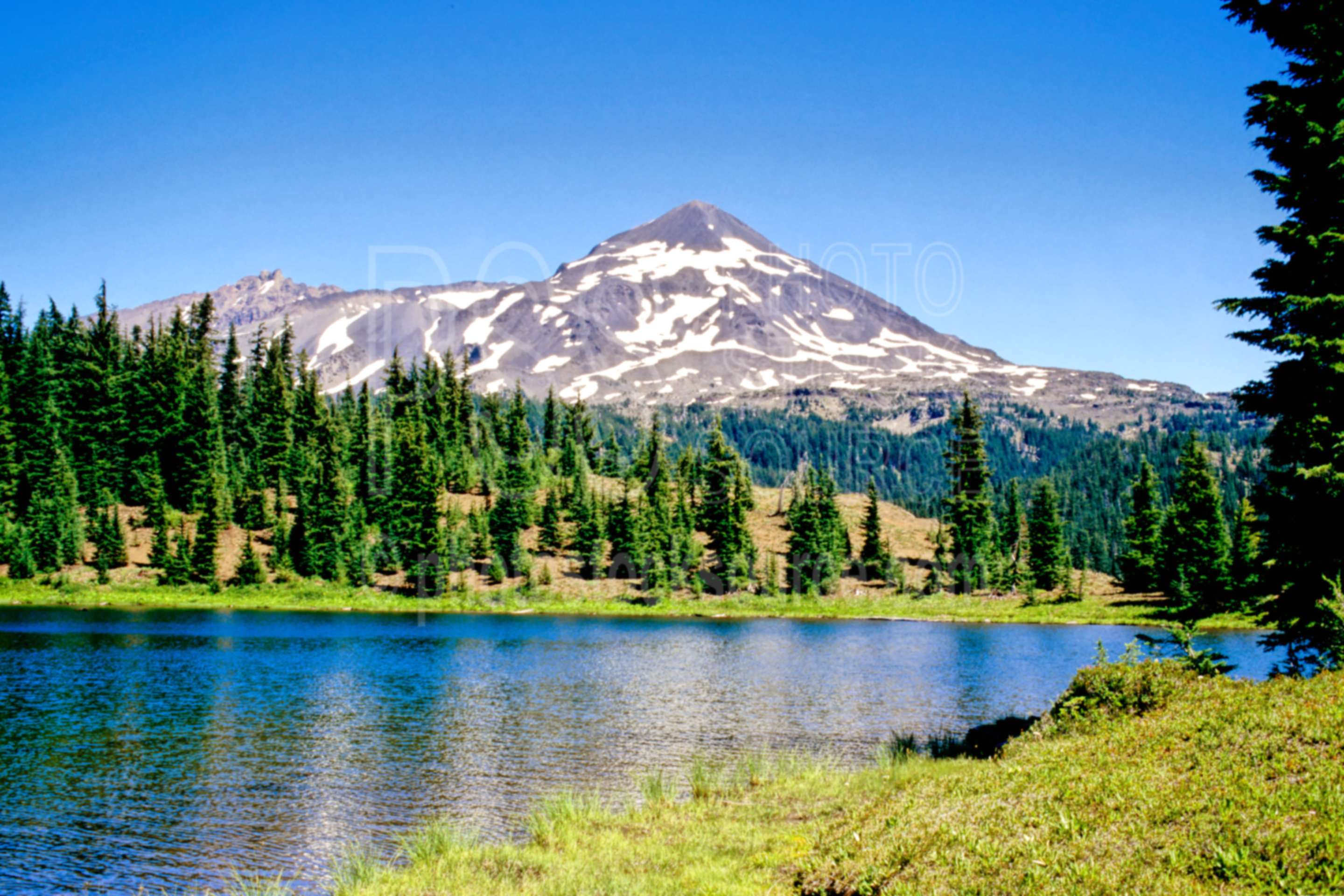 Middle Sister Eileen Lake,eileen lake,middle sister,usas,lakes rivers,mountains