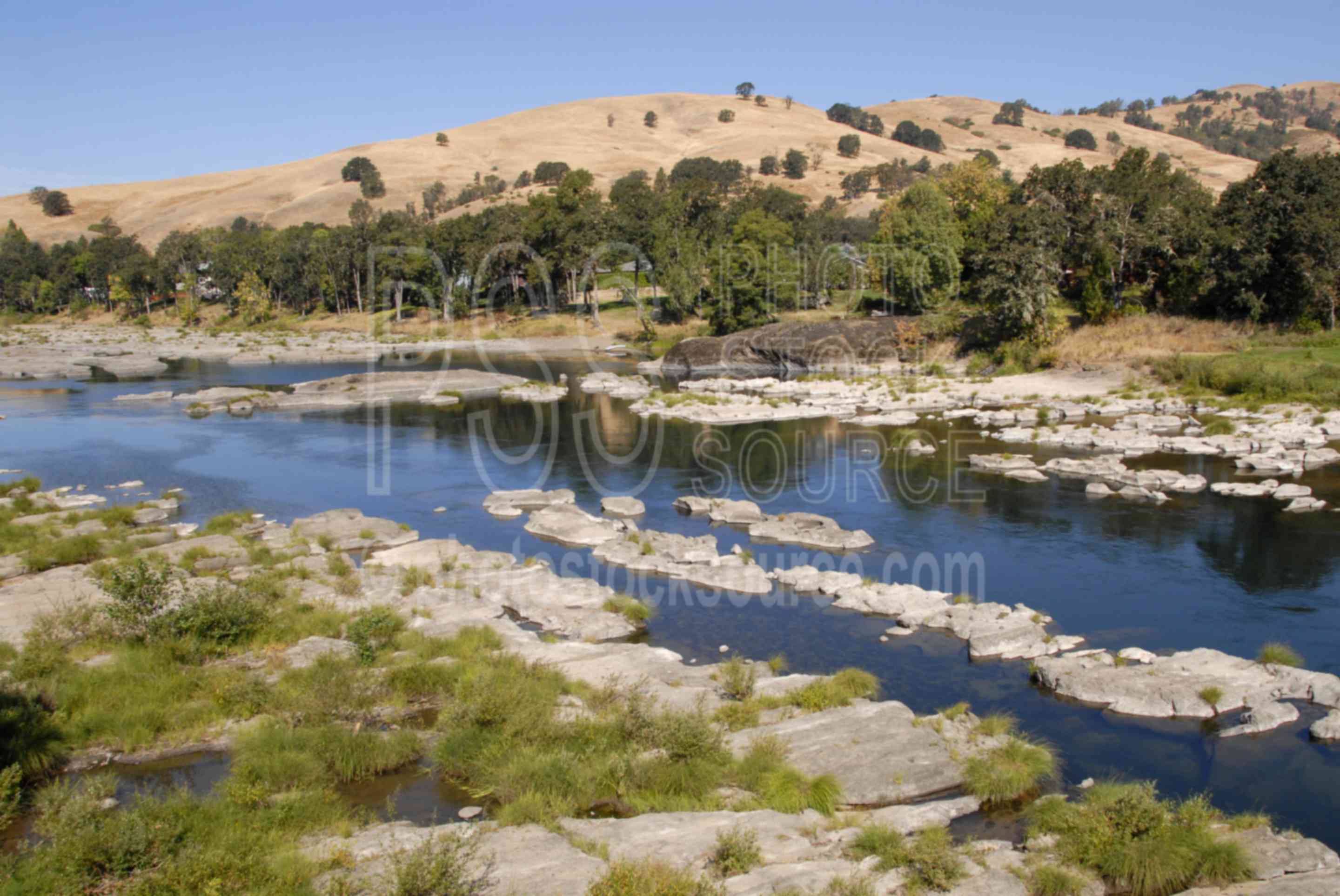 Umpqua River,lakes rivers