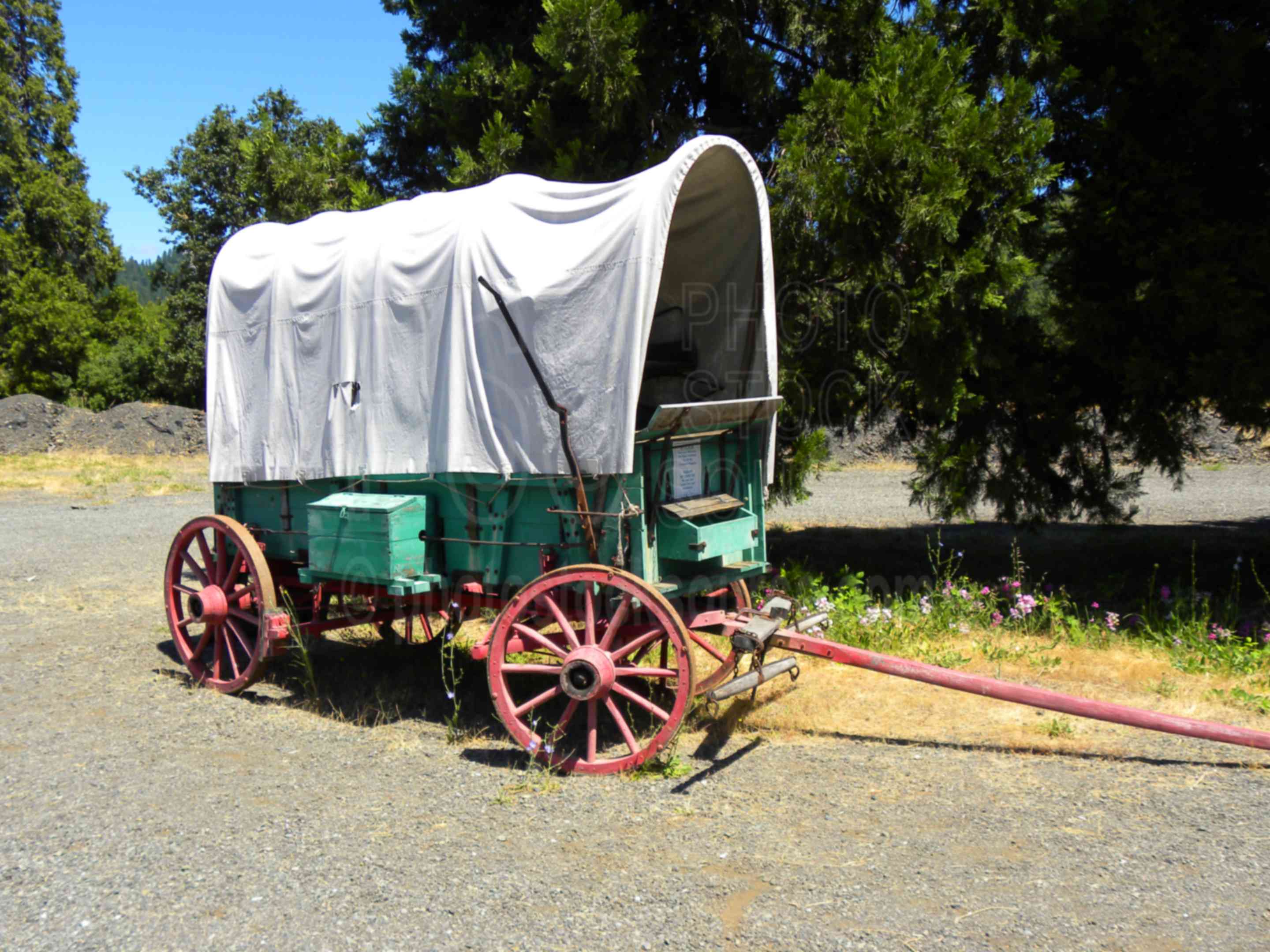 Covered Wagon,wagon,transportation,wheel,pioneer,applegate trail,westward,emigrants
